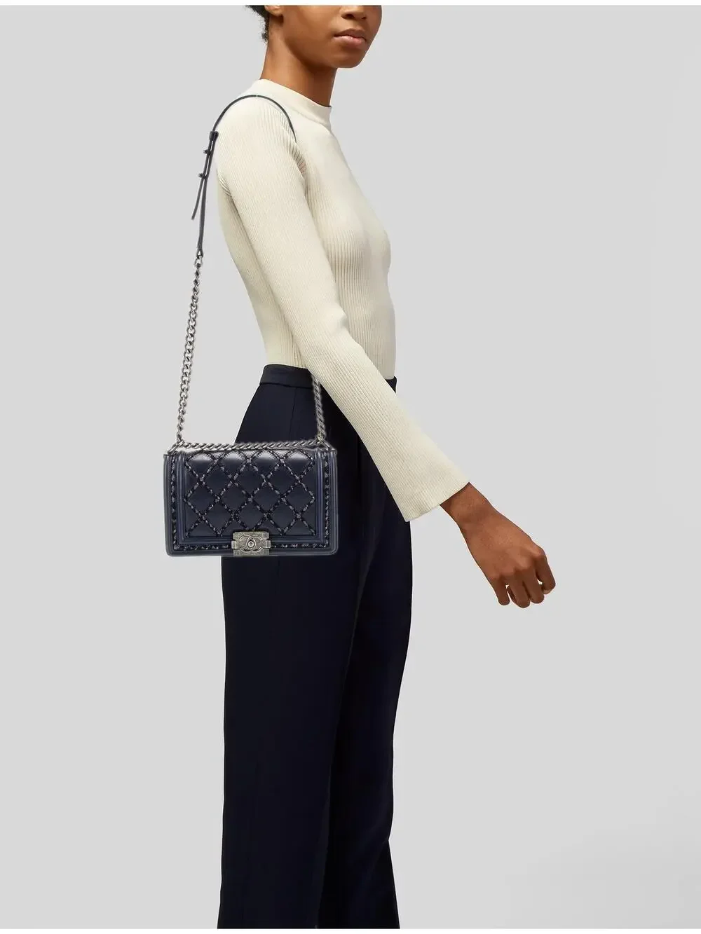 CHANEL elevate your
